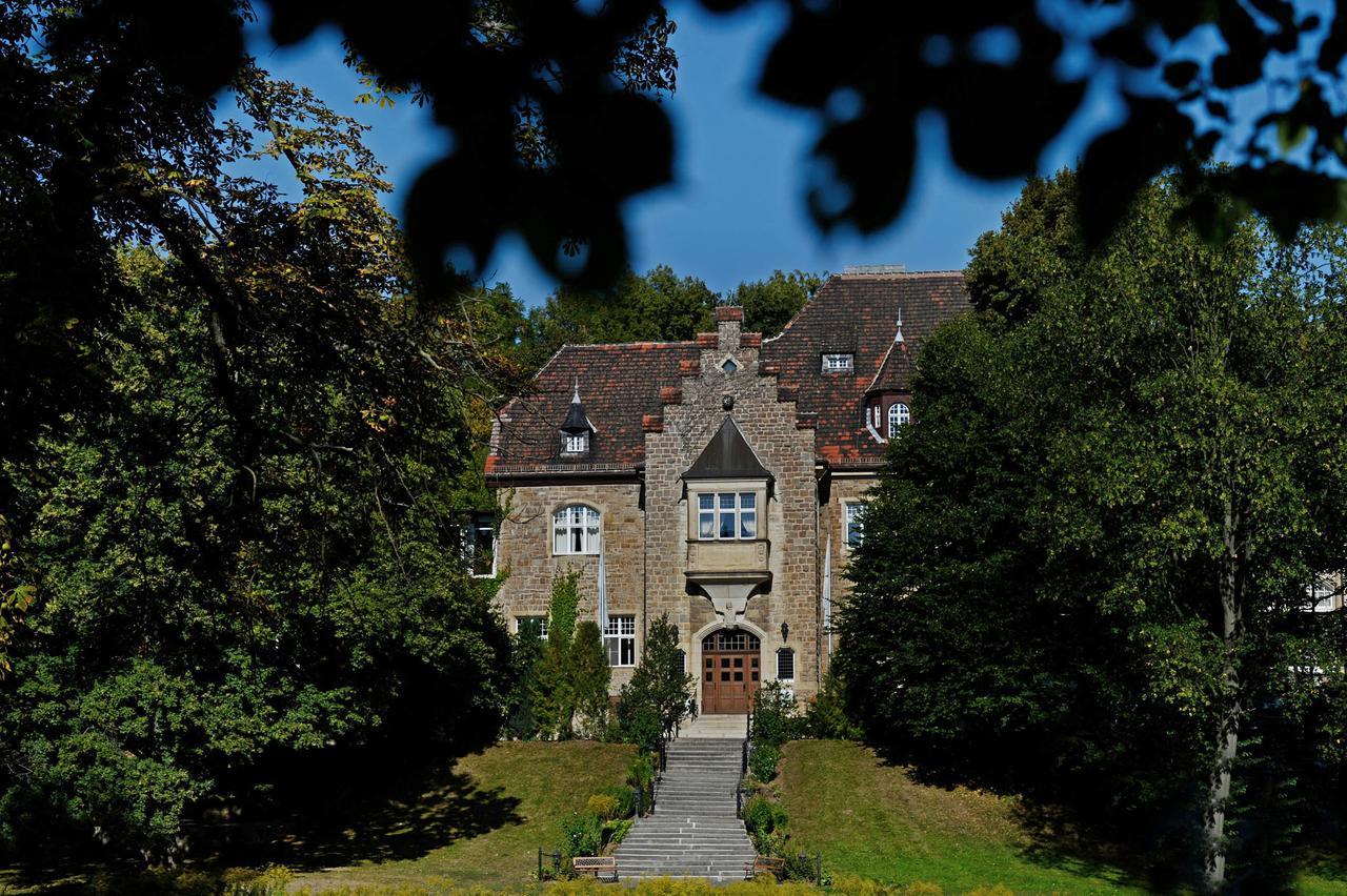 Schlosshotel Villa Westerberge Aschersleben Exterior foto